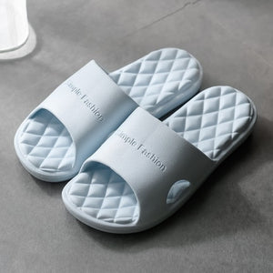 2020 New Slippers Women Summer Thick Bottom Indoor Home Couples Home Bathroom Non-slip Soft Ins Tide To Wear Cool Slippers