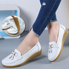 Load image into Gallery viewer, Women Flats Ballet Shoes Cut Out Leather Breathable Moccasins Women Boat Shoes Ballerina Ladies Casual Shoes