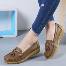 Load image into Gallery viewer, Women Flats Ballet Shoes Cut Out Leather Breathable Moccasins Women Boat Shoes Ballerina Ladies Casual Shoes