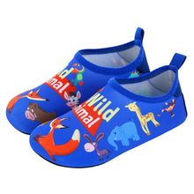 Load image into Gallery viewer, Kids Beach Summer Outdoor Wading Shoes Swimming Surf Sea Slippers Quick-Dry Aqua Shoes Boys Girls Soft foldable Water Shoes