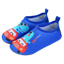 Load image into Gallery viewer, Kids Beach Summer Outdoor Wading Shoes Swimming Surf Sea Slippers Quick-Dry Aqua Shoes Boys Girls Soft foldable Water Shoes